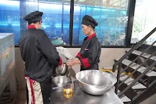 680716 ภาพทำขนมปัง ฐานงานแม่สะอาด Mothers Vegan Bakery 2.JPG