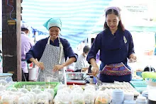 671006 เทศกาลกินเจ หน้าร้านก๋วยเตี๋ยวหลอด (แดน)