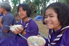 690227 สสธ ม1  เตรียมงานพุทธา ปฐมอโศก 7.JPG