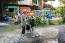 680109 สสธ.ม.4 ฝนเมล็ดพุทธรักษา ฝึกโยคะ สมุนพระรามชายช่วยร่อนทรายทำน้ำตก สวนน่ารัก 162.jpg