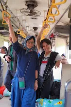 680703 เด็กสมุนพระรามนั่งรถไฟไปปฐมอโศก ร่วมงาน ๙๐ ปี ลุงจำลอง 58.jpeg