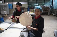 680716 ภาพทำขนมปัง ฐานงานแม่สะอาด Mothers Vegan Bakery 474.JPG