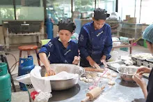680716 ภาพทำขนมปัง ฐานงานแม่สะอาด Mothers Vegan Bakery 521.JPG
