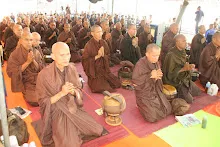 พท+สมณะบิณฑ์ที่งานชุมนุม (112).JPG