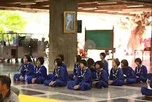 680519 พิธีรับชุดนักเรียนสัมมาสิกขาราชธานีอโศก ม.1 ม.4  21.JPG