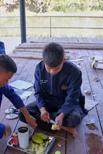 680108 สสธ.ม.ปลายช่วยกันทำชุดรีไซเคิลงานวันเด็ก กล้องเด็กถ่ายเอง 20.jpg
