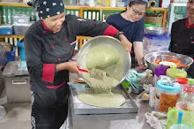 680716 ภาพทำขนมปัง ฐานงานแม่สะอาด Mothers Vegan Bakery 47.JPG