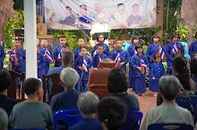 680703 เด็กสมุนพระรามนั่งรถไฟไปปฐมอโศก ร่วมงาน ๙๐ ปี ลุงจำลอง 226.jpeg