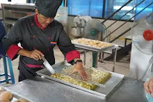 680716 ภาพทำขนมปัง ฐานงานแม่สะอาด Mothers Vegan Bakery 436.JPG