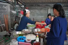 680628 เด็กสมุนพระรามร่วมทำบุญขึ้นบ้านใหม่ ญาติน้องบัว บ้านคำกลาง 344.jpeg