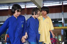 671013 สมุนพระรามปิดเทอม ช่วยขนเศษต้นถั่ว อาคารบวร4.jpg